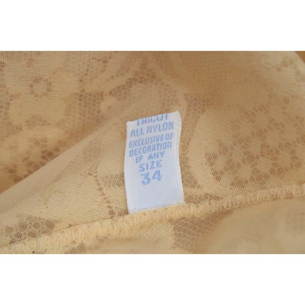 VTG Vanity Fair Yellow Nylon Full Slip 7" wide Lace Trim 60s Sweetheart Neckline - Picture 8 of 9